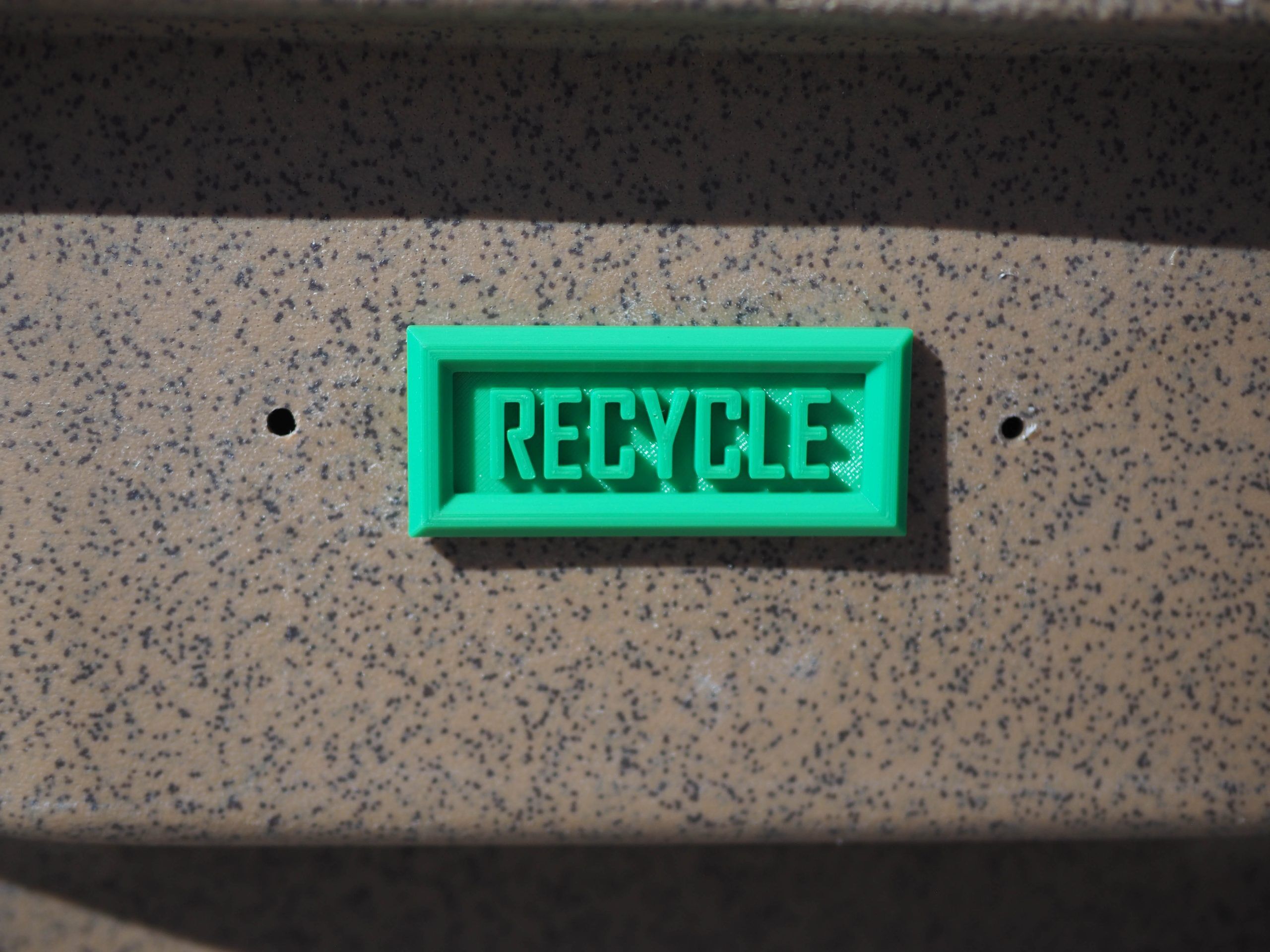 Kelly Green Stock Recycle Plaque