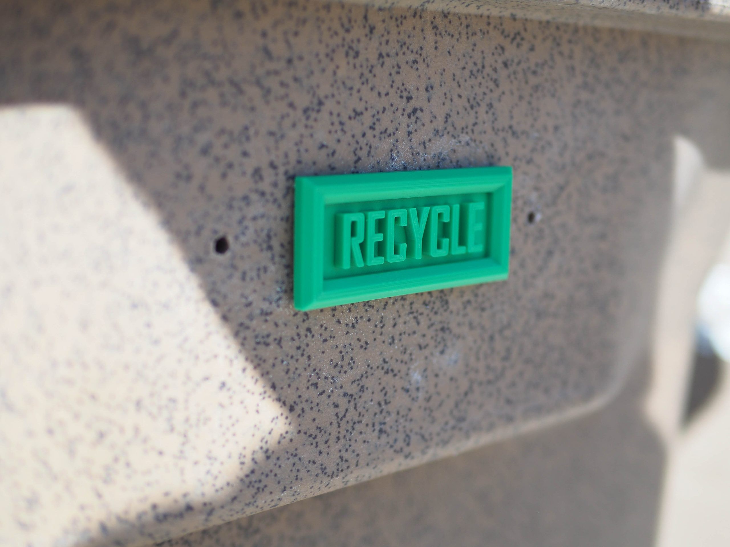 Kelly Green Stock Recycle Plaque
